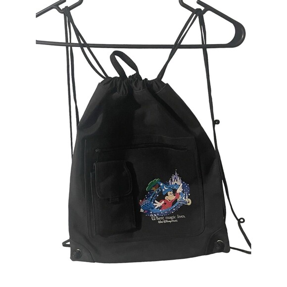 Walt Disney World Vintage Where Magic Lives Drawstring Black Backpack Cinch Bag - Picture 6 of 16